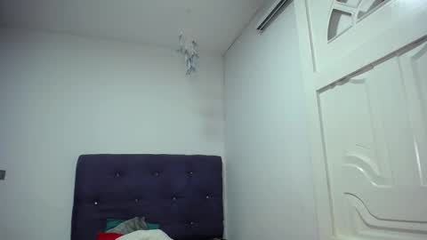 Snapshot of squirter_girl69 chatting on 26, 2, 2025 squirter_girl69 online show from 26, 2, 2025