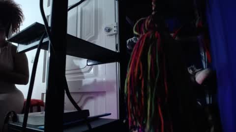 Snapshot of squirter_girl69 chatting on 14, 12, 2025 squirter_girl69 online show from 14, 12, 2025