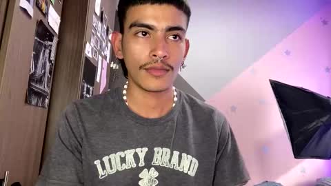 Snapshot of srcejotas chatting on 16, 1, 2025 sorry mom online show from 16, 1, 2025