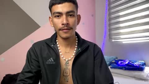 Snapshot of srcejotas chatting on 18, 1, 2025 sorry mom online show from 18, 1, 2025