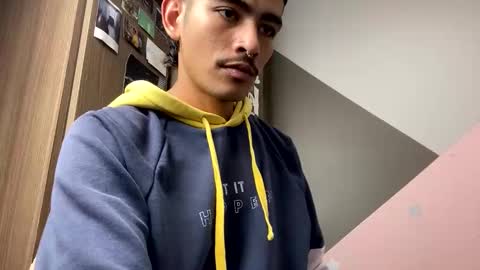 Snapshot of srcejotas chatting on 8, 2, 2025 sorry mom online show from 8, 2, 2025