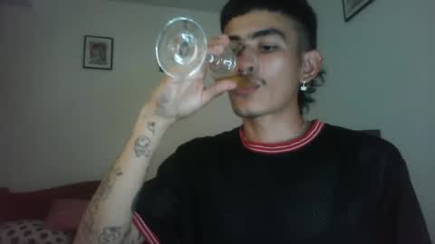 Snapshot of srcejotas chatting on 19, 2, 2025 sorry mom online show from 19, 2, 2025