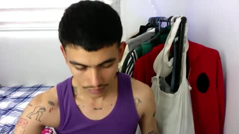 Snapshot of srcejotas chatting on 12, 9, 2025 sorry mom online show from 12, 9, 2025