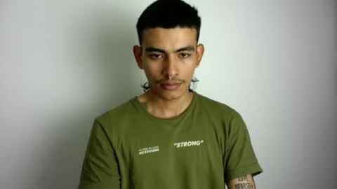 Snapshot of srcejotas chatting on 23, 9, 2025 sorry mom online show from 23, 9, 2025