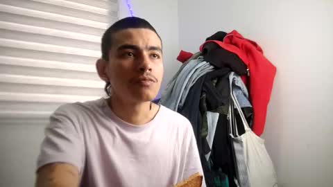 Snapshot of srcejotas chatting on 15, 10, 2025 sorry mom online show from 15, 10, 2025