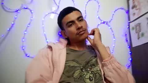 Snapshot of srcejotas chatting on 20, 11, 2025 sorry mom online show from 20, 11, 2025