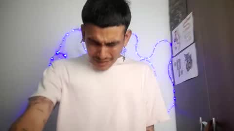 Snapshot of srcejotas chatting on 27, 11, 2025 sorry mom online show from 27, 11, 2025