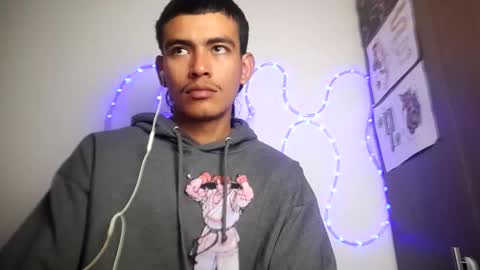 Snapshot of srcejotas chatting on 5, 12, 2025 sorry mom online show from 5, 12, 2025