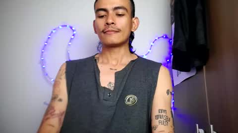 Snapshot of srcejotas chatting on 16, 12, 2025 sorry mom online show from 16, 12, 2025