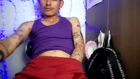 Snapshot of srcejotas chatting on 17, 12, 2025 sorry mom online show from 17, 12, 2025