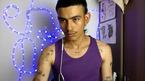 Snapshot of srcejotas chatting on 18, 12, 2025 sorry mom online show from 18, 12, 2025