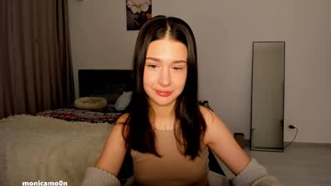 Snapshot of ssash1mii chatting on 3, 2, 2025 Hey guys i miss you so much online show from 3, 2, 2025