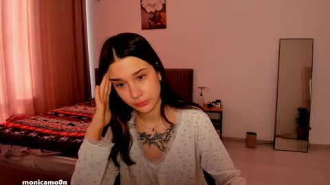 Snapshot of ssash1mii chatting on 7, 2, 2025 Hey guys i miss you so much online show from 7, 2, 2025