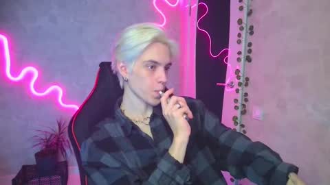 Nick Gasai online show from 6, 2, 2025