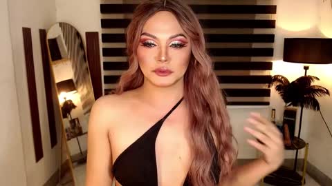 staceymoorets online show from 30, 1, 2025