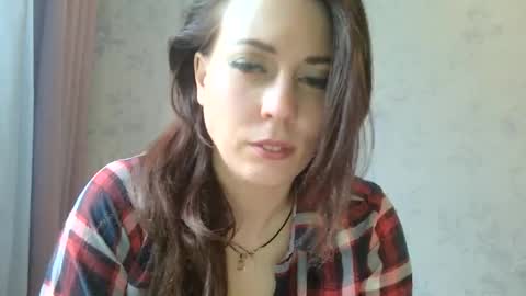 staceywellsx online show from 30, 5, 2026