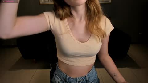 Stacy Woods online show from 30, 3, 2026