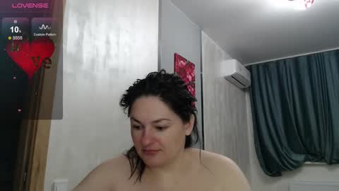 Snapshot of stacy_davise chatting on 23, 10, 2025 STACY online show from 23, 10, 2025