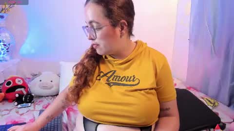 Stacy Boobs  online show from 28, 7, 2026