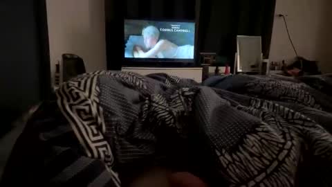 stacyandmax online show from 13, 9, 2025