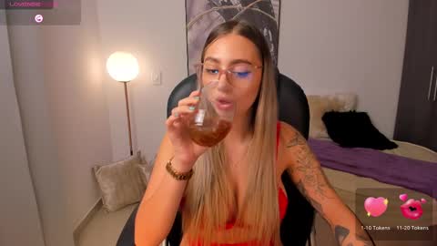 Snapshot of stacyconner chatting on 26, 2, 2025 Stacy Conner online show from 26, 2, 2025