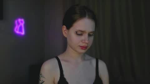 stacyloveforu online show from 22, 2, 2025