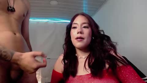 Snapshot of stanandrose chatting on 24, 11, 2025 Stand and Rose online show from 24, 11, 2025