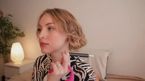 Kristina online show from 8, 4, 2026