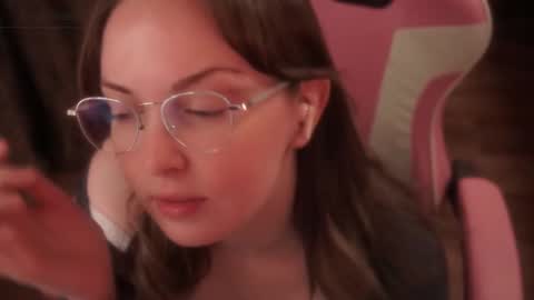 Alice online show from 27, 10, 2025