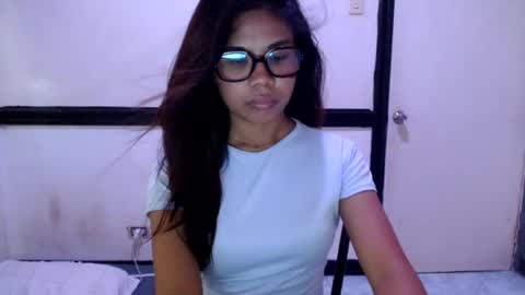 Snapshot of stardust990878 chatting on 19, 6, 2026 stardust990878 online show from 19, 6, 2026