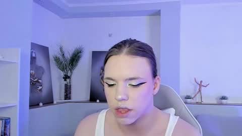 Snapshot of starlight_madison chatting on 13, 2, 2026 Madison online show from 13, 2, 2026