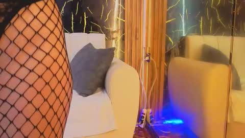 starlight_mature11_aws online show from 22, 2, 2026