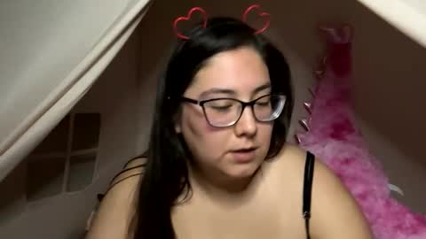 StarriXo online show from 10, 5, 2026