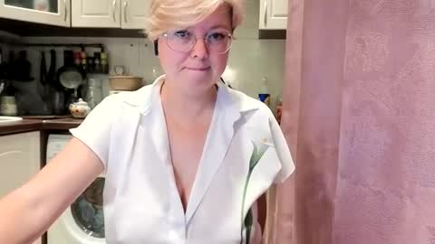 Stasya online show from 8, 10, 2025