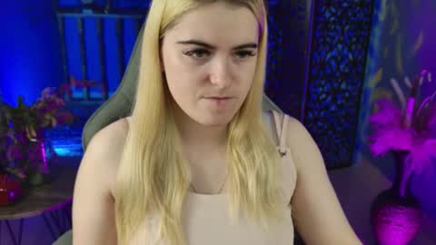 stef_nicks online show from 11, 10, 2025