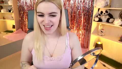 stef_nicks online show from 11, 4, 2026