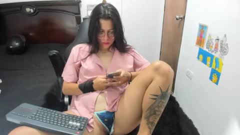 Snapshot of stefan_litleee chatting on 17, 9, 2025 julieth-cancer online show from 17, 9, 2025