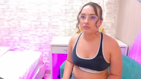 Snapshot of stefannyrivas chatting on 30, 9, 2025 Stefanny online show from 30, 9, 2025