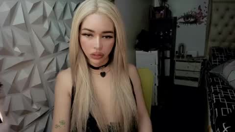 Snapshot of stefanylangkat chatting on 13, 7, 2026 Jane online show from 13, 7, 2026