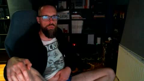 Snapshot of stefffg chatting on 5, 6, 2026 MeStef online show from 5, 6, 2026