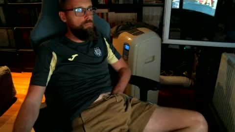 Snapshot of stefffg chatting on 17, 7, 2026 MeStef online show from 17, 7, 2026