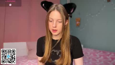 Snapshot of steffi_meoww chatting on 1, 2, 2026 STEFI Streams every day from 10 PM GTM1 online show from 1, 2, 2026