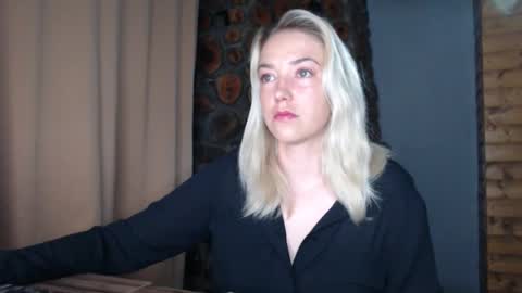 Snapshot of steffynicolle chatting on 31, 3, 2026 Steffy online show from 31, 3, 2026