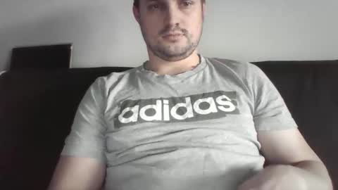 stefke1990 online show from 19, 12, 2024