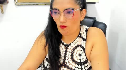 Stefy  online show from 4, 5, 2026