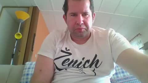 steki038434 online show from 19, 12, 2024