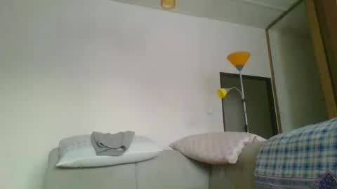 steki038434 online show from 3, 1, 2025