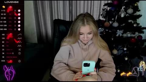 Stella  Cox online show from 14, 12, 2025