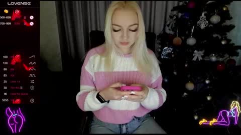 Stella  Cox online show from 18, 12, 2025