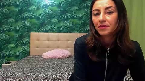 Snapshot of stella_john chatting on 19, 1, 2025 Stella John online show from 19, 1, 2025